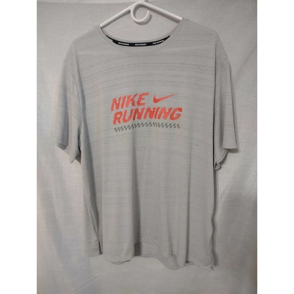Men's Nike Dri Fit Running T-Shirt Size XL Activewear 100% Polyester Ready Run